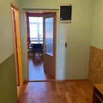 Διαμέρισμα Apartmanovy Dum Obecna Skola *