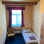 Apartmanovy Dum Obecna Skola Διαμέρισμα