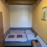 Διαμέρισμα Apartmanovy Dum Obecna Skola *