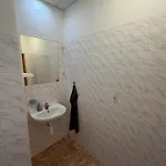 Apartmanovy Dum Obecna Skola