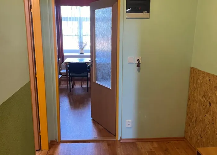 アパート Apartmanovy Dum Obecna Skola *