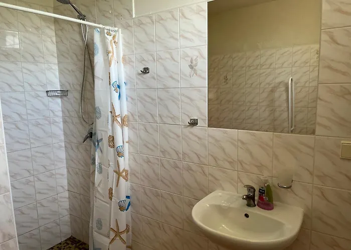 Apartmanovy Dum Obecna Skola アパート
