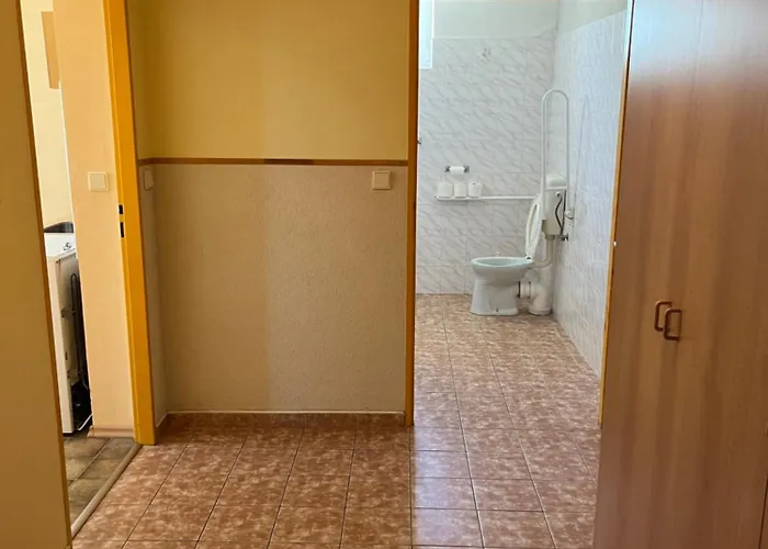 Apartmanovy Dum Obecna Skola アパート